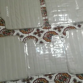 Okyzkele kowrik. Коврик.