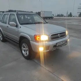Nissan Pathfinder 2003
