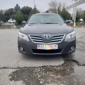 Toyota Camry 2011