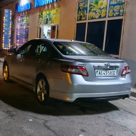 Toyota Camry 2011