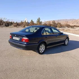 BMW E39 1999