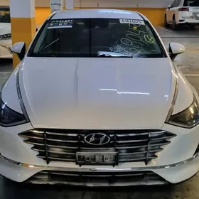 Hyundai Sonata 2021