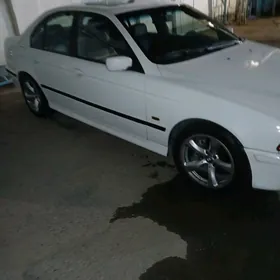 BMW E39 1996