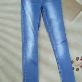 джинсы женские