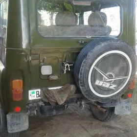 UAZ 469 2000