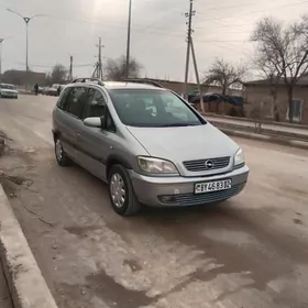 Opel Zafira 2000