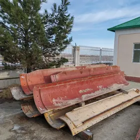 Liugong greydr lapata