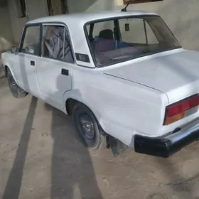 Lada 2107 1985
