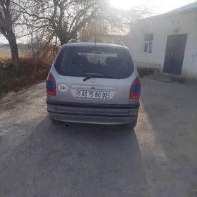 Opel Zafira 2002