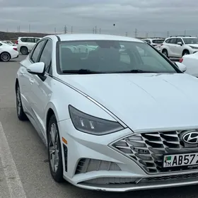 Hyundai Sonata 2021