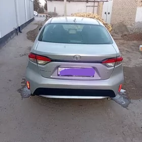 Toyota Corolla 2021