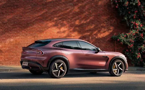 Кроссовер Xiaomi YU7 стал самым продаваемым SUV в Китае в 4-м квартале