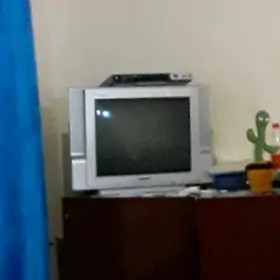 Telewizor.