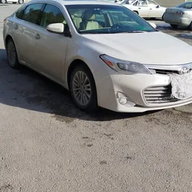 Toyota Avalon 2013