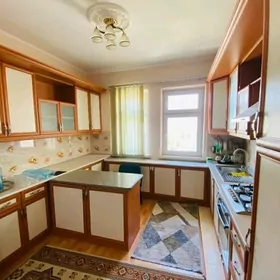 MIR-4. 4-KOMNAT. KWARTIRA