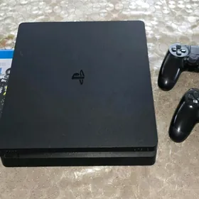 Playstation 4 Slim