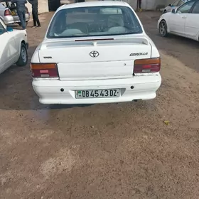 Toyota Corolla 1992