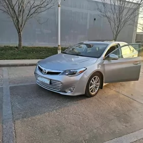 Toyota Avalon 2015