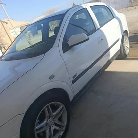 Opel Astra 2003