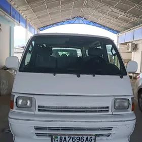 Toyota Hiace 1998