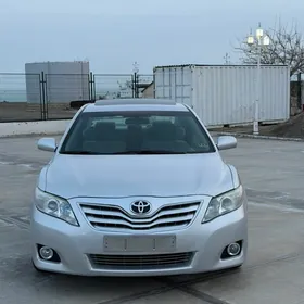 Toyota Camry 2011