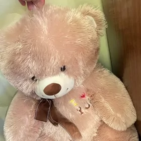 плюшевый медведь