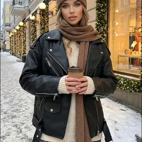 Кожаная косуха женская