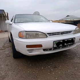 Toyota Camry 1993