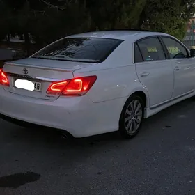 Toyota Avalon 2011