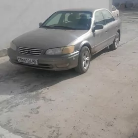 Toyota Camry 1997