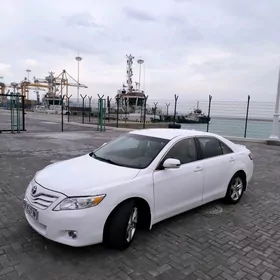 Toyota Camry 2010