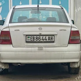 Opel Astra 2003