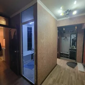  Satlyk jaý 2 etaž 3 kom 