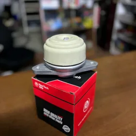 mers w212 4wd mator paduska