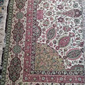 разные ковры