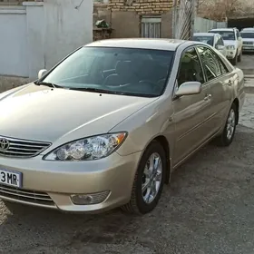Toyota Camry 2003