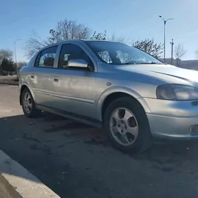 Opel Astra 2002