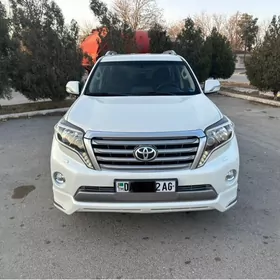 Toyota Land Cruiser Prado 2015