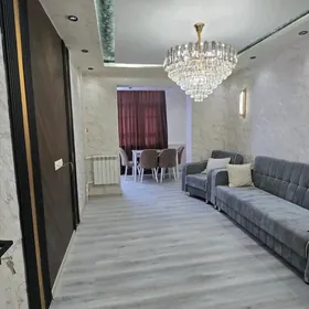 от хозяина 11мкр 2ком люкс