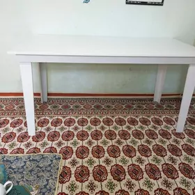 Koynek bicilyan stol