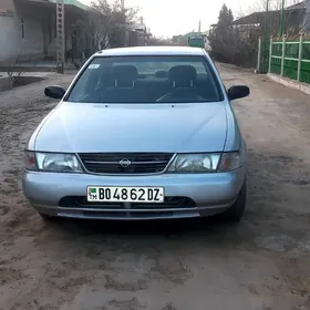 Nissan Sunny 1997