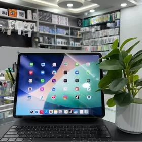 iPad Pro M2 (12.9inch)