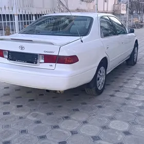 Toyota Camry 2000