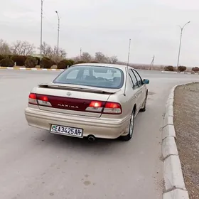 Nissan Maxima 1998