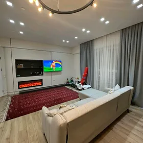 СОВЕТСКАЯ3 КОМНЭЛИТКА