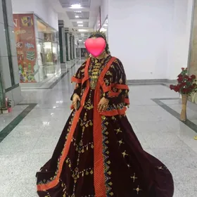 pommah koynek prakat