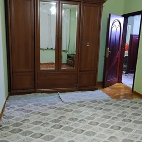 otağ komnat Jay kwartira