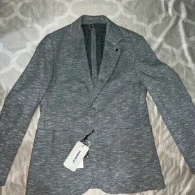 Kastyum Костюм