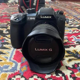 Lumix 5