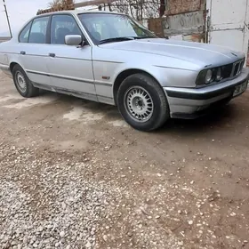 BMW 535 1990